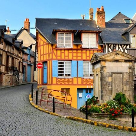 Chambre d’hôtes du Carré des Arts Honfleur Exterior foto